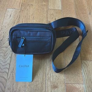NWT Calpak Stephyn Fanny Pack